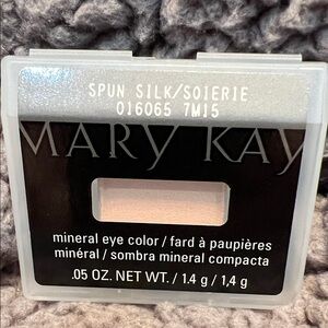 Mary Kay Spun Silk Mineral Eye Color